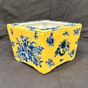 ANTIQUE 1897 United Wilson Porcelain Jardiniere Planter w/Cherubs Yellow & Blue